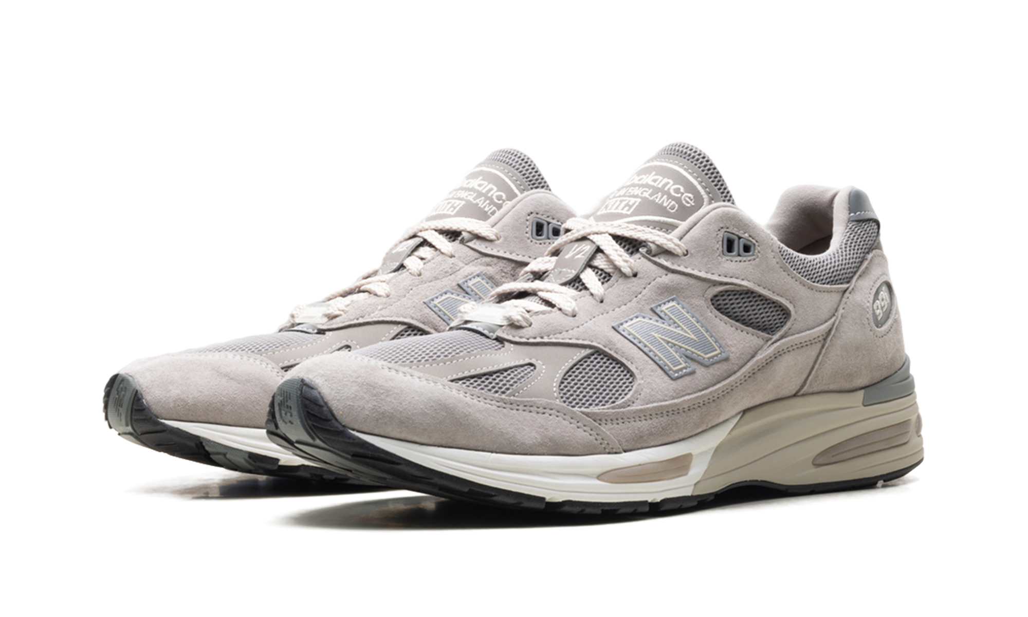 Kith X 991v2 Miuk "Moonrock"