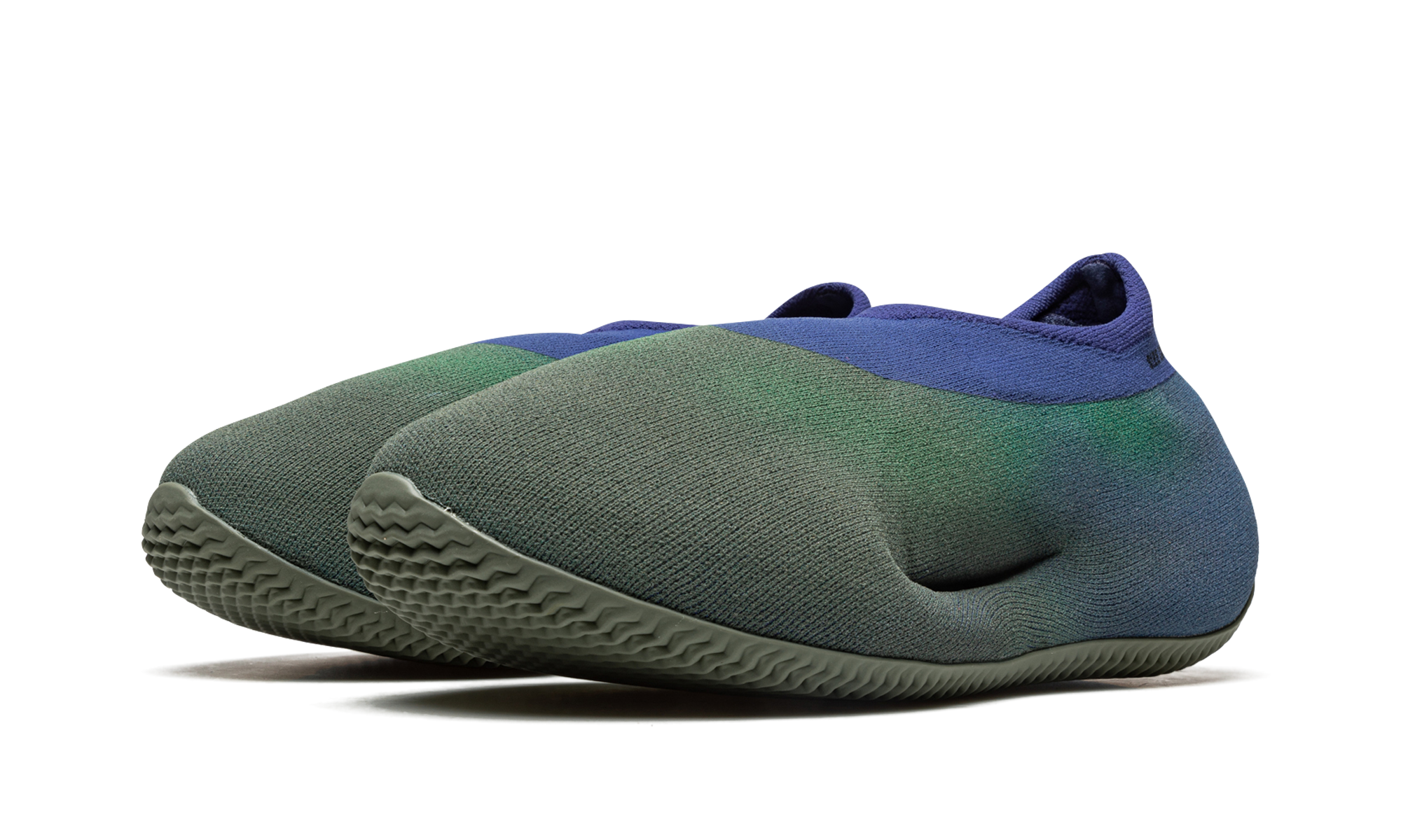 Knit Runner "Faded Azure"