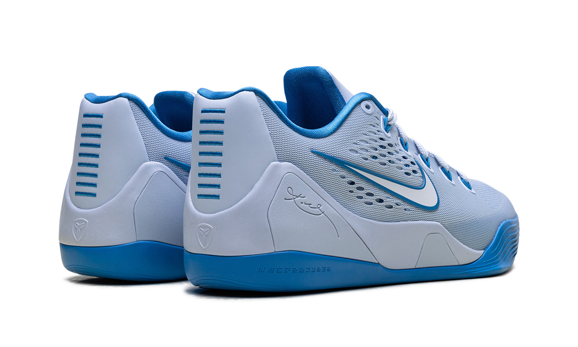 Kobe 9 Em Low Protro Tb "Hydrogen Blue"
