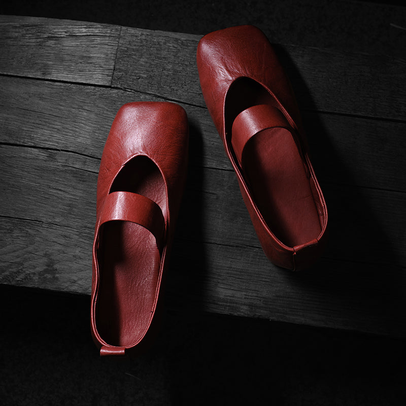 Minimalist Square Toe Handmade Horse Leather Mary Jane Flats in Black/Red