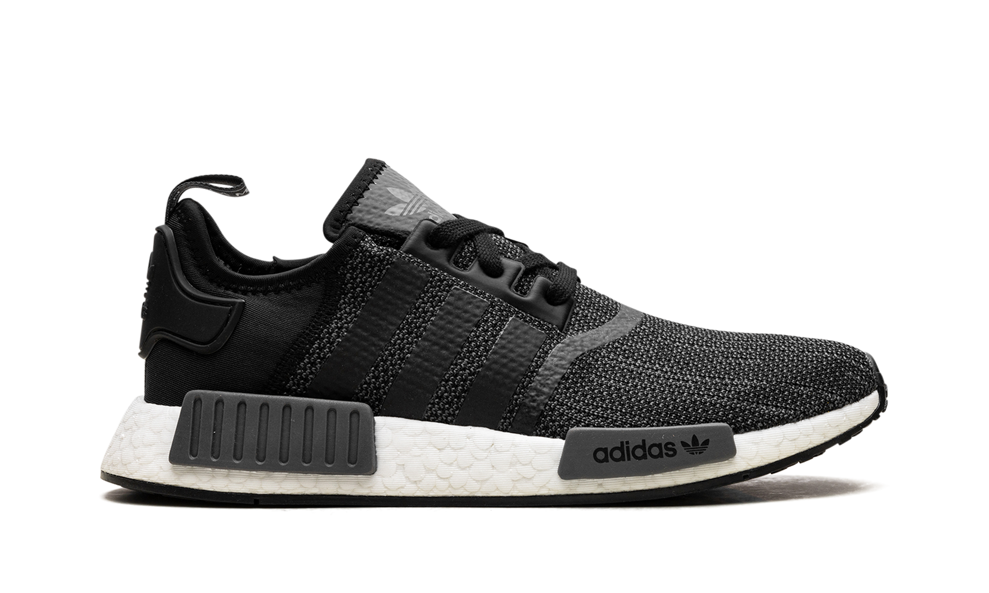 Nmd_r1 "Core Black Carbon"