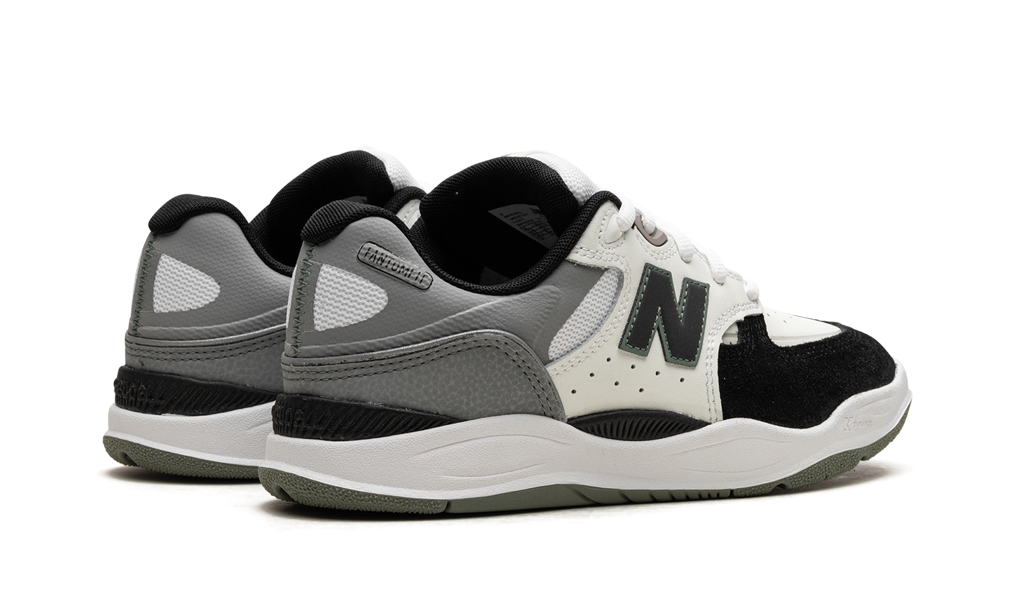 Numeric 1010 "Tiago Lemos White Black"