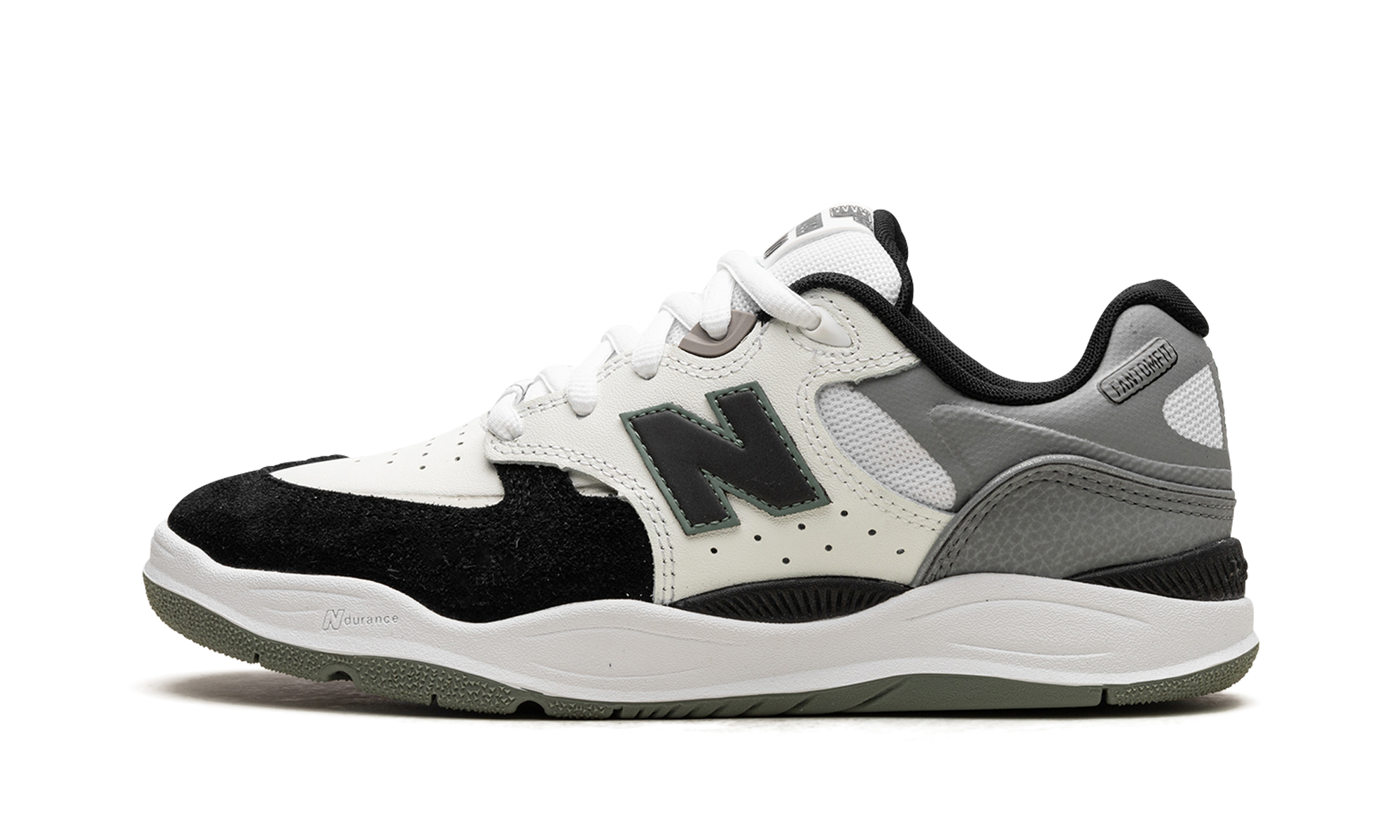 Numeric 1010 "Tiago Lemos White Black"