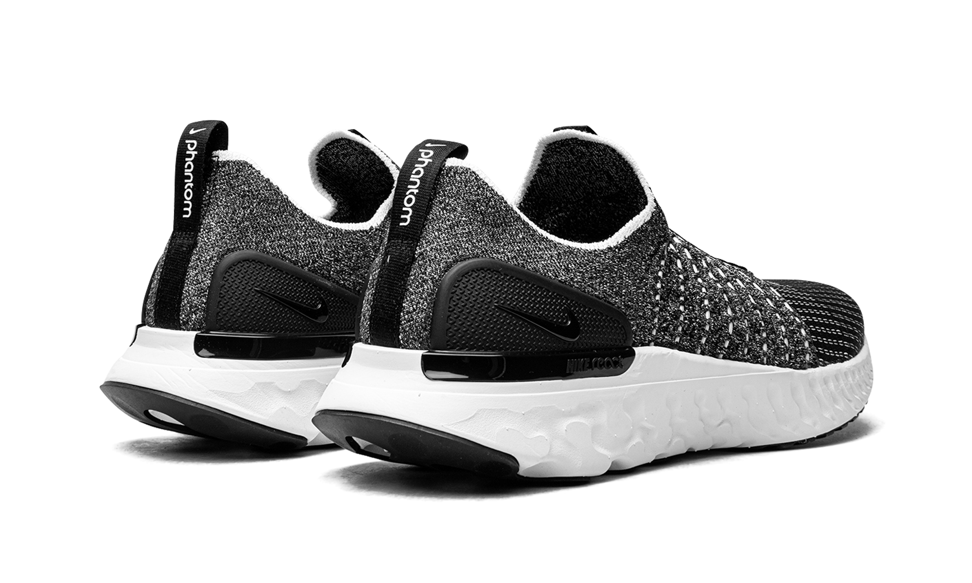 React Phantom Run Flyknit "Black"