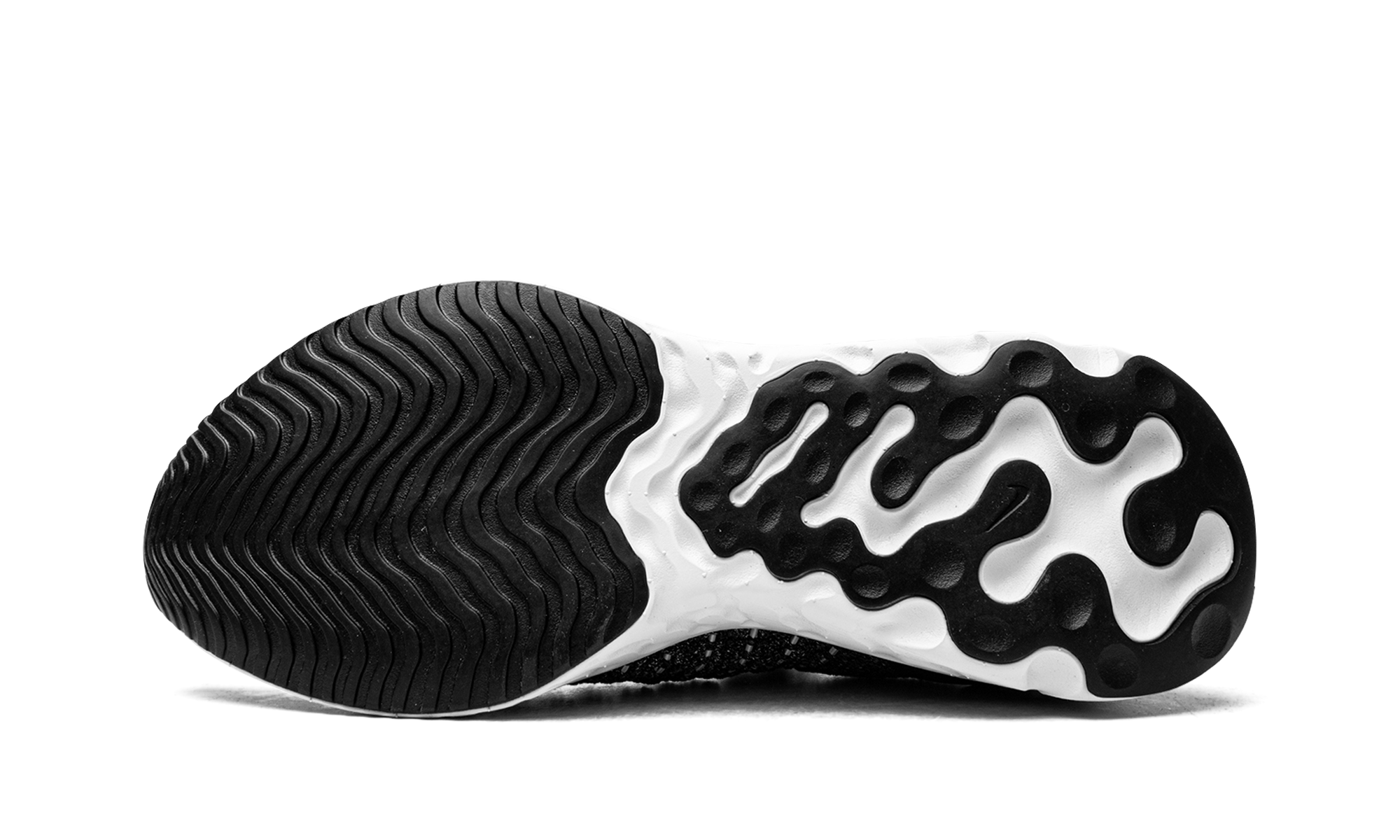 React Phantom Run Flyknit "Black"