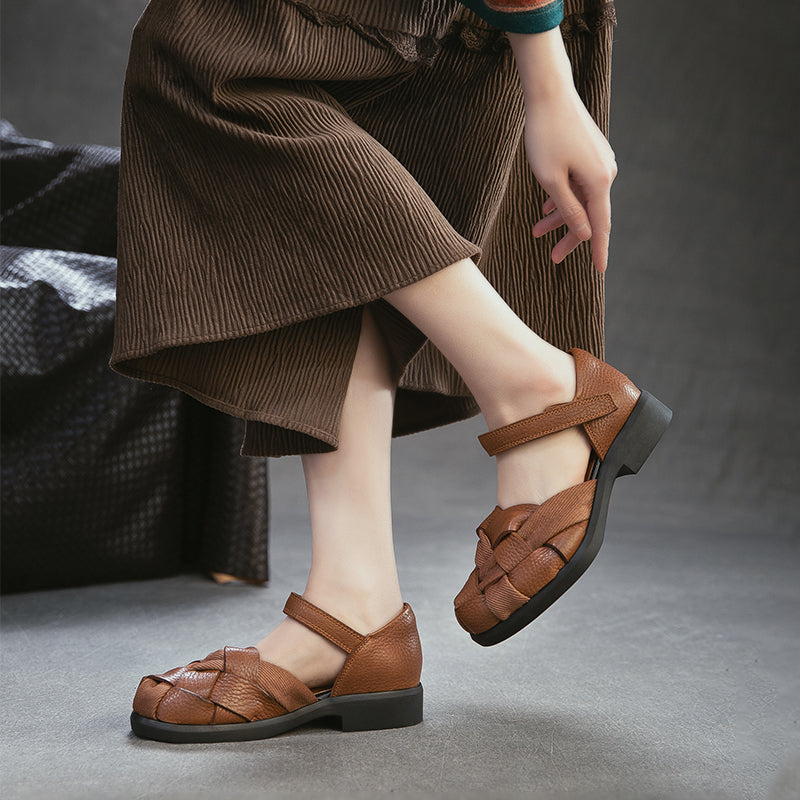 Retro Woven Mary Jane Sandals Closed-Toe Velcro Leather Casual Shoes for Women in Black/Brown