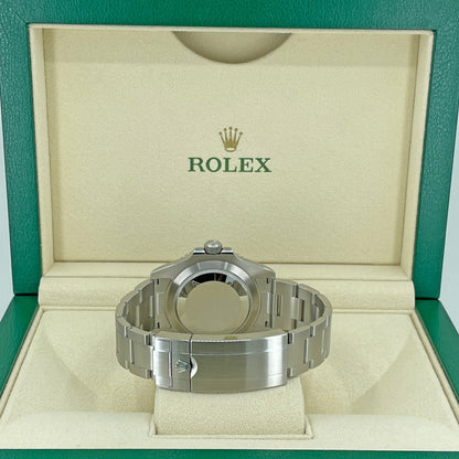 Submariner 41 mm Oystersteel Ref# 124060