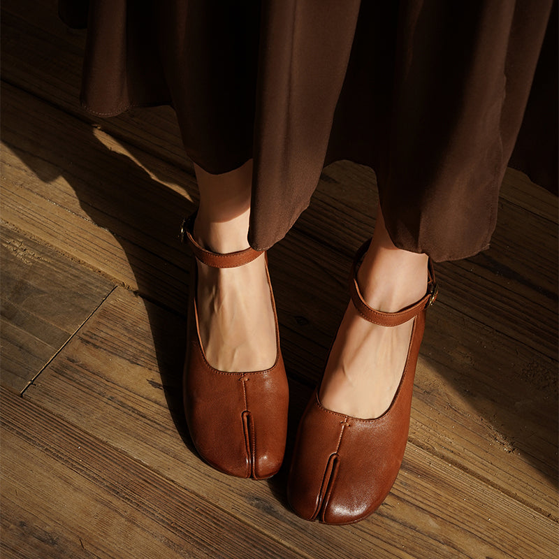 Tabi Split Toe Handmade Washed Horse Leather Mary Jane Shoes for Women in Black/Red/Brown/Apricot