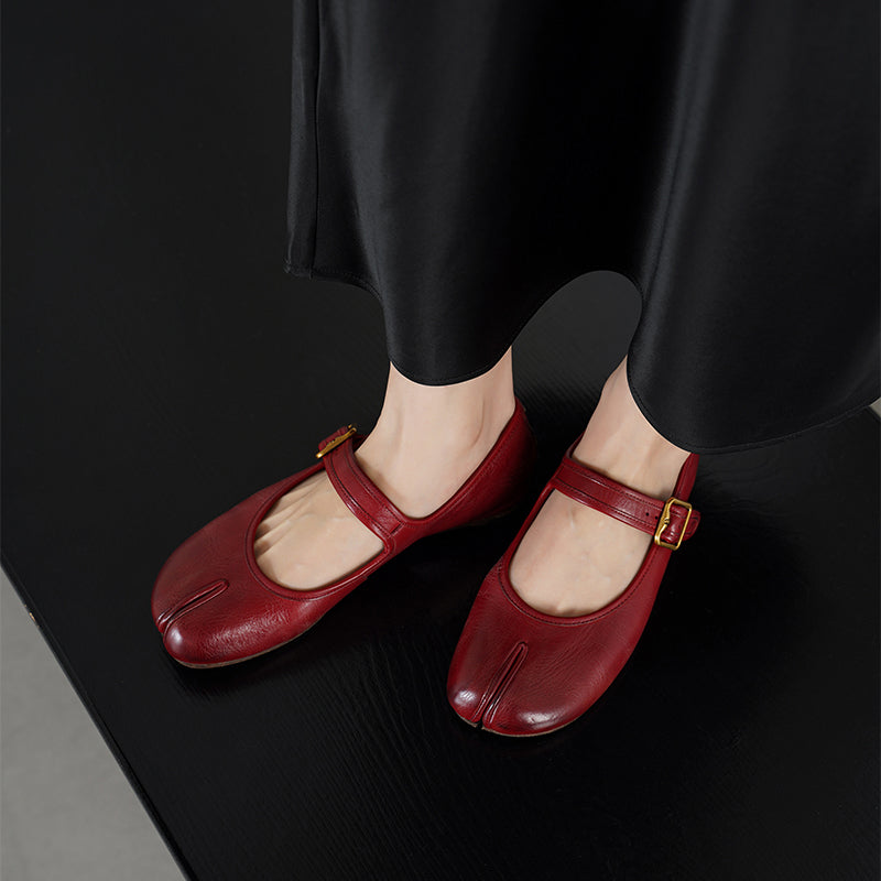 Tabi Split Toe Handmade Washed Leather Mary Jane Ballet Flats in Black/Red