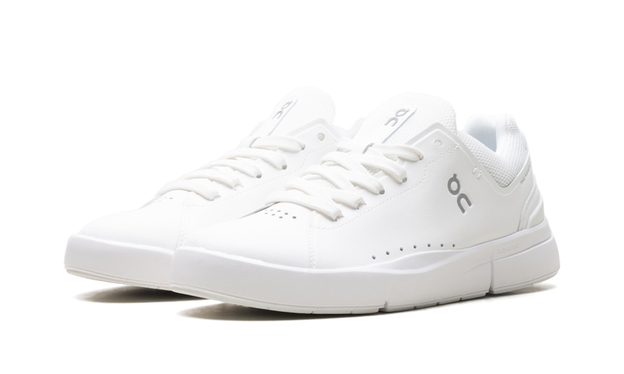 The Roger Advantage Women "All White"