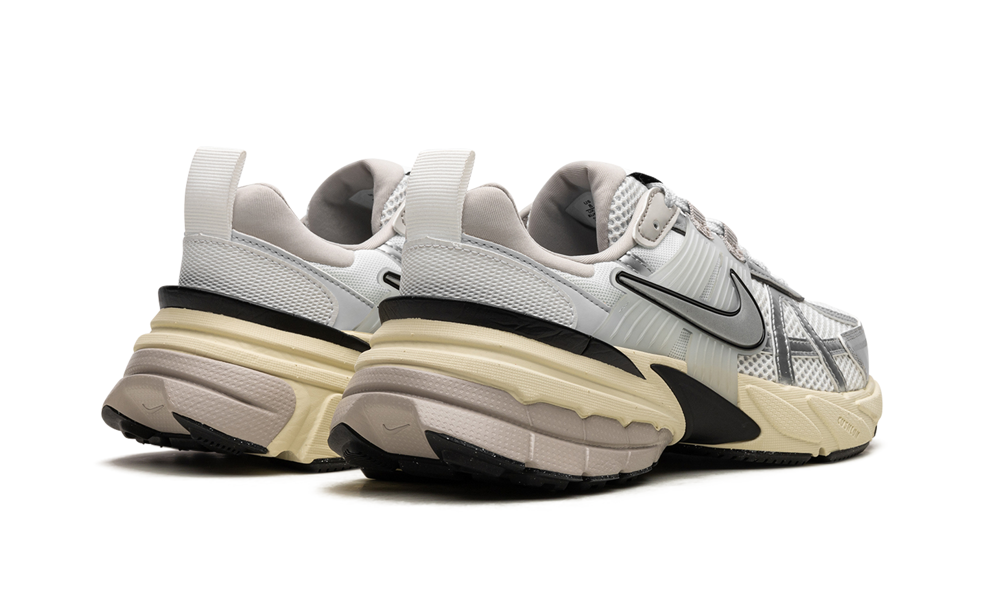 V2k Run Women "Metallic Silver"
