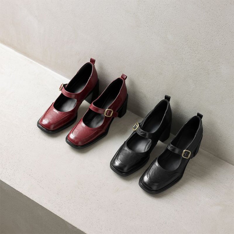 Vintage Classic Sheepskin Square-Toe Mary Jane Shoes in Black/Wine Red