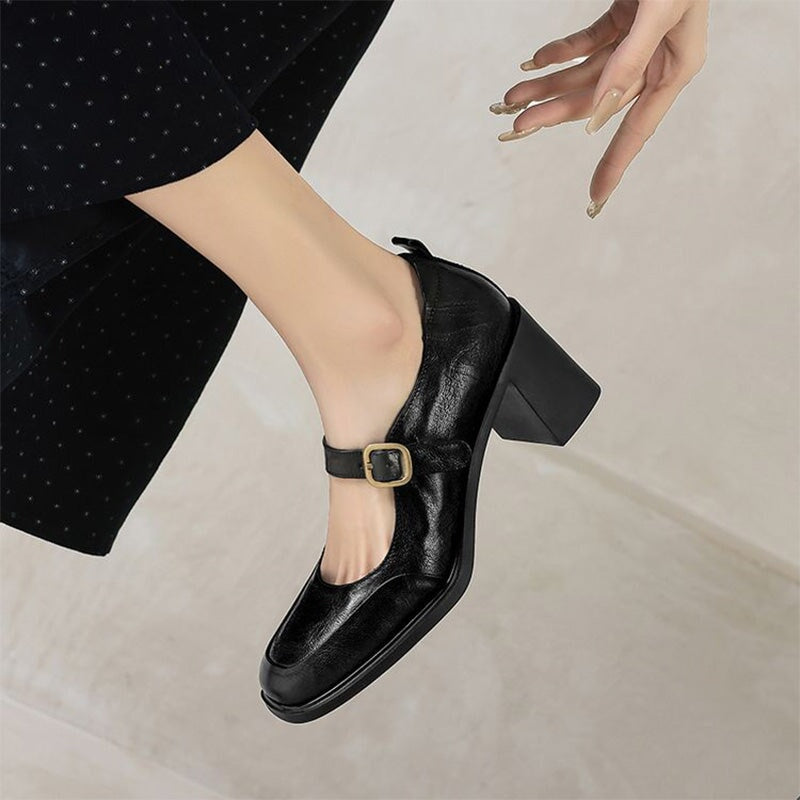 Vintage Classic Sheepskin Square-Toe Mary Jane Shoes in Black/Wine Red
