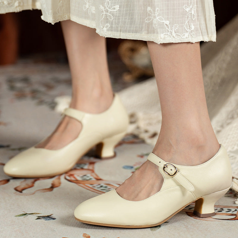 Vintage Handmade Sheepskin Classic Mary Jane Pumps in Beige