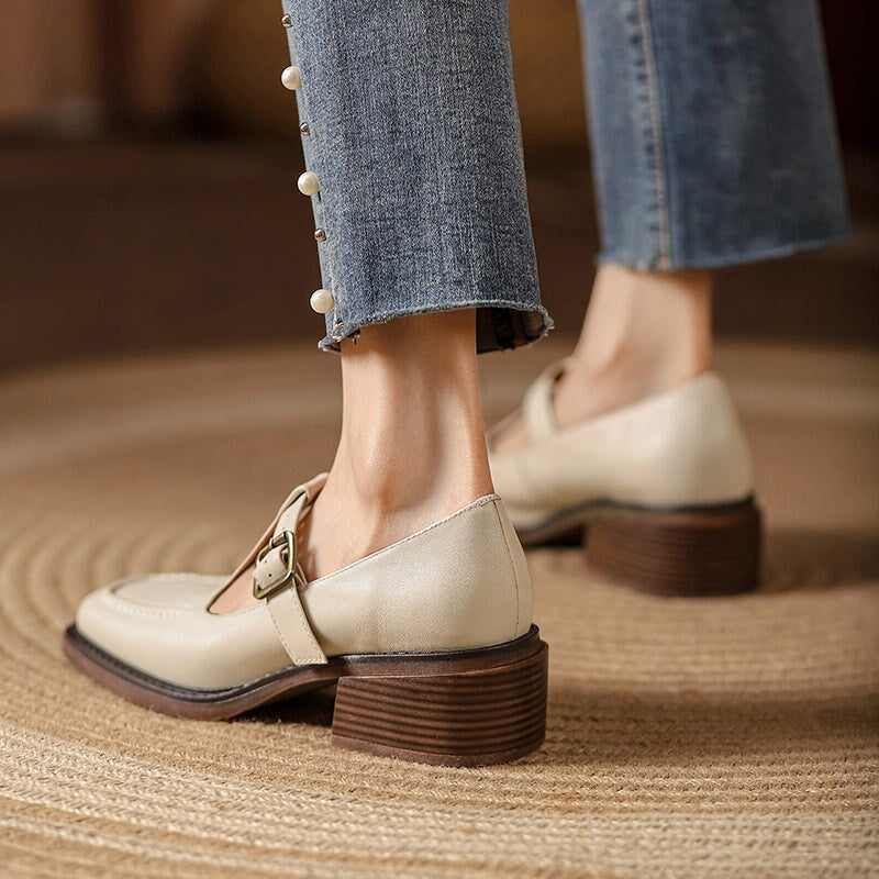 Vintage Mary Jane Pumps Square Toe T-Strap Leather Shoes with Buckle in Light Brown/Dark Brown/Beige