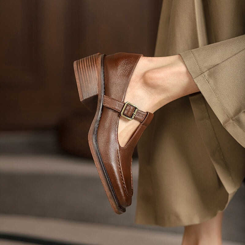 Vintage Mary Jane Pumps Square Toe T-Strap Leather Shoes with Buckle in Light Brown/Dark Brown/Beige