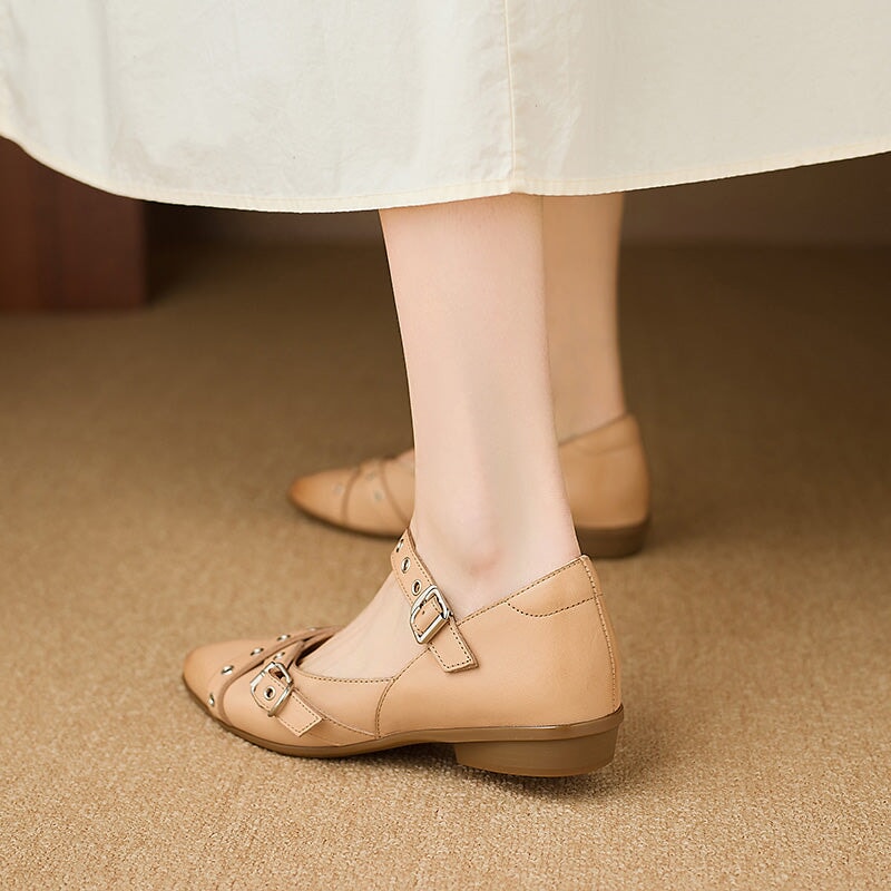 Vintage Pointed Toe Mary Jane Flats Crisscross Strap Leather Eyelet Shoes in Black/Apricot