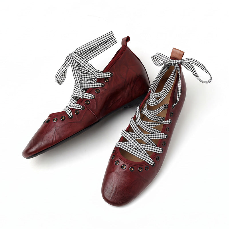 Vintage Sheepskin Ghillie Ballet Shoes Criss Cross Lace-Up Mary Jane Shoes for Women in Black/Red