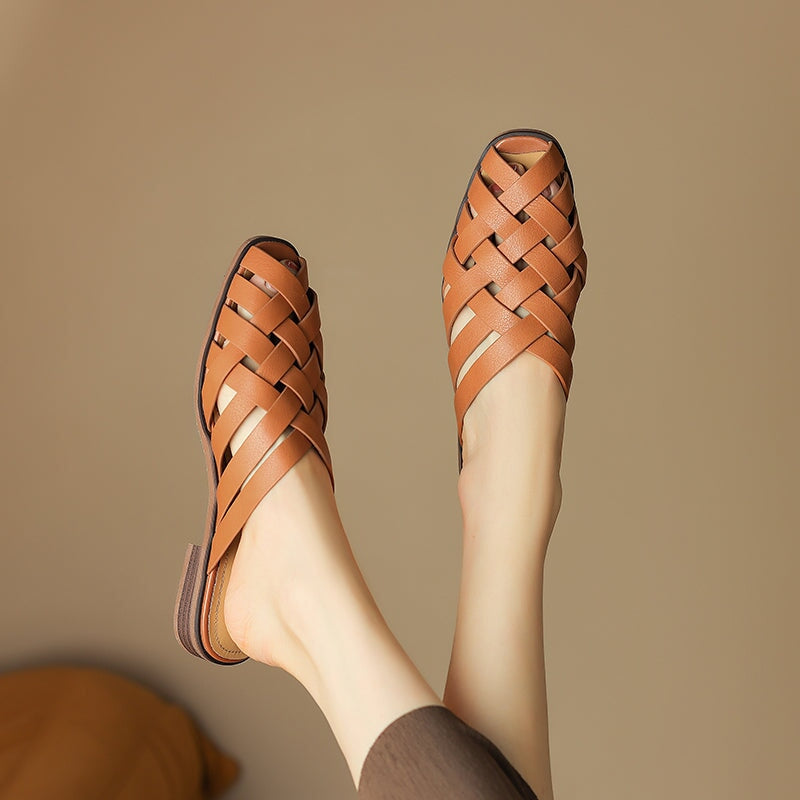 Vintage Woven Cow Leather Closed-Toe Roman Sandals Slip-On Mules in Beige/Brown
