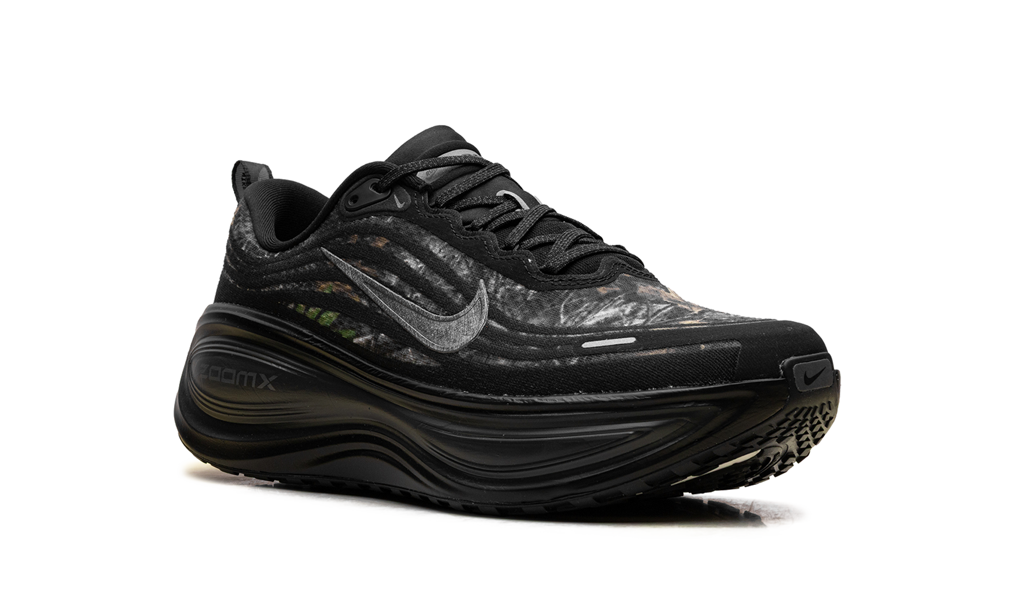 Vomero Plus "Black / Dark Smoke Grey / Anthracite / Metallic Dark Grey"