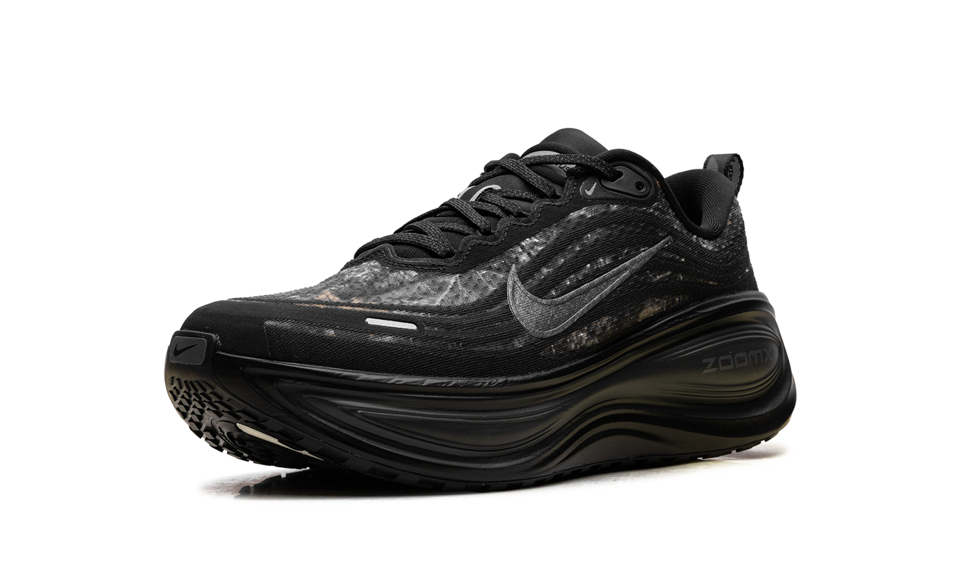 Vomero Plus "Black / Dark Smoke Grey / Anthracite / Metallic Dark Grey"
