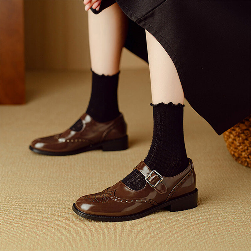 Women's Retro Cowhide Brogue Mary Jane Shoes in Black/Brown