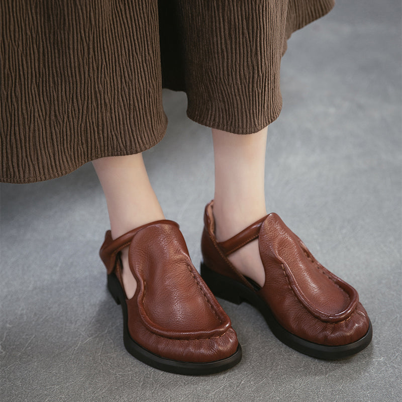 Women's Retro Full Grain Leather Mary Jane Shoes with Velcro Strap in Black/Brown