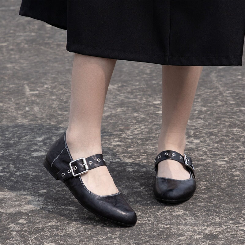 Women's Retro Soft Sheepskin Leather Studded Buckle Mary Jane Shoes in Black/Brown
