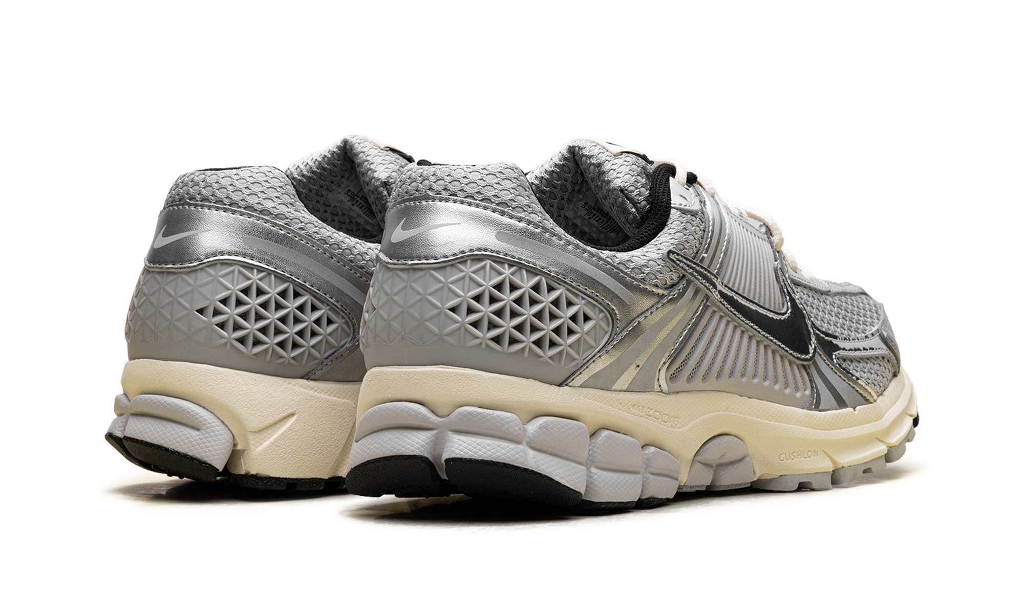 Zoom Vomero 5 "Grey Fog Chrome"